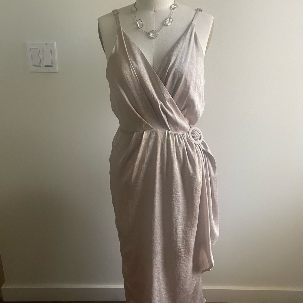 Elegant Women's champagne with gold shimmer Dress - never worn